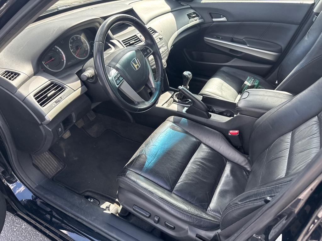 2009 BLACK HONDA ACCORD EXL (1HGCP258X9A) with an 2.4L engine, Automatic transmission, located at 2929 9th St. West, Bradenton, 34205, (941) 242-2810, 27.473591, -82.570679 - Thanks for inquring into DriveNation USA! All vehicles listed can be viewed at www.drivenationusa.com for vehicle history reports and additonal info. We cannot quote any terms such as down payments or monthly payments without an application. You can apply directly at www.drivenationusa.com or by con - Photo#10