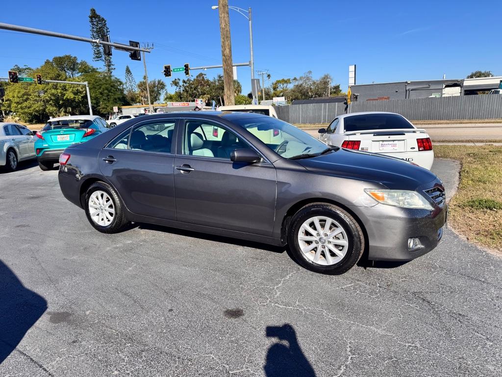 photo of 2013 TOYOTA CAMRY L