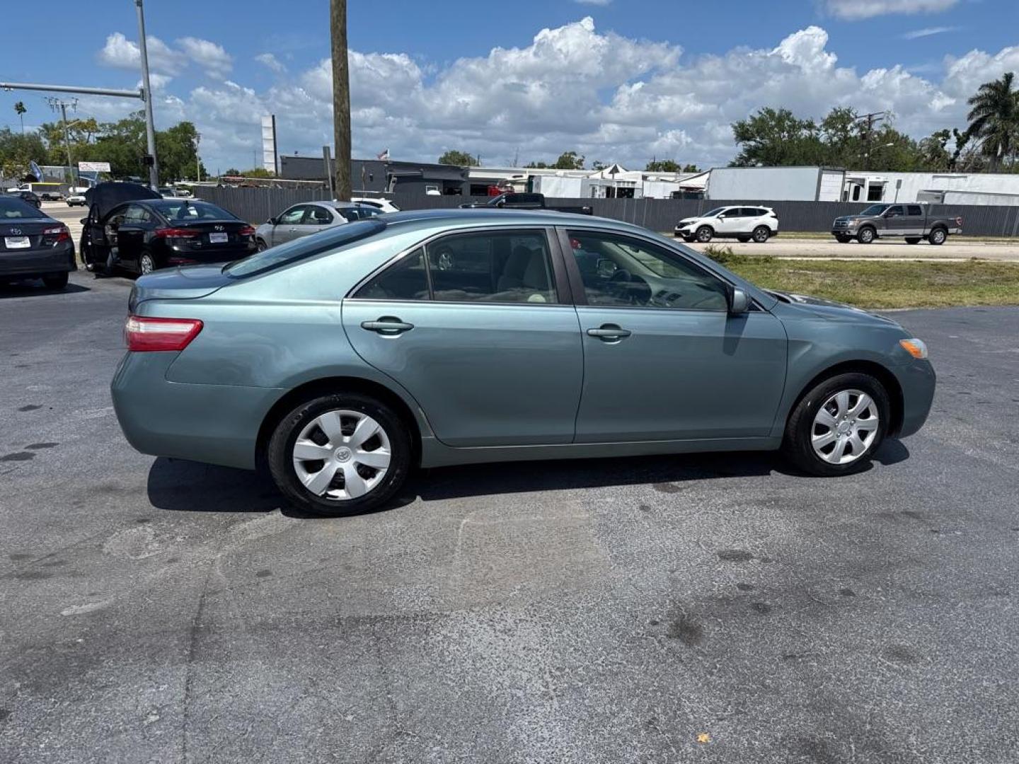 2009 BLUE TOYOTA CAMRY SE (4T1BE46K79U) with an 2.4L engine, Automatic transmission, located at 2929 9th St. West, Bradenton, 34205, (941) 242-2810, 27.473591, -82.570679 - Thanks for inquring into DriveNation USA! All vehicles listed can be viewed at www.drivenationusa.com for vehicle history reports and additonal info. We cannot quote any terms such as down payments or monthly payments without an application. You can apply directly at www.drivenationusa.com or by con - Photo#8