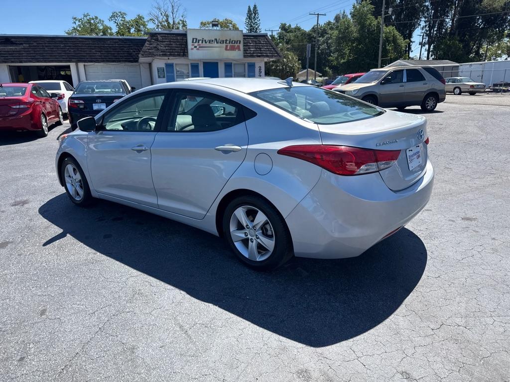 2012 SILVER HYUNDAI ELANTRA GLS (KMHDH4AE7CU) with an 1.8L engine, Automatic transmission, located at 2929 9th St. West, Bradenton, 34205, (941) 242-2810, 27.473591, -82.570679 - Thanks for inquring into DriveNation USA! All vehicles listed can be viewed at www.drivenationusa.com for vehicle history reports and additonal info. We cannot quote any terms such as down payments or monthly payments without an application. You can apply directly at www.drivenationusa.com or by con - Photo#5