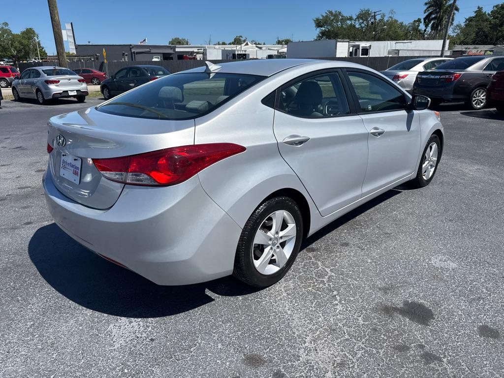 2012 SILVER HYUNDAI ELANTRA GLS (KMHDH4AE7CU) with an 1.8L engine, Automatic transmission, located at 2929 9th St. West, Bradenton, 34205, (941) 242-2810, 27.473591, -82.570679 - Thanks for inquring into DriveNation USA! All vehicles listed can be viewed at www.drivenationusa.com for vehicle history reports and additonal info. We cannot quote any terms such as down payments or monthly payments without an application. You can apply directly at www.drivenationusa.com or by con - Photo#7