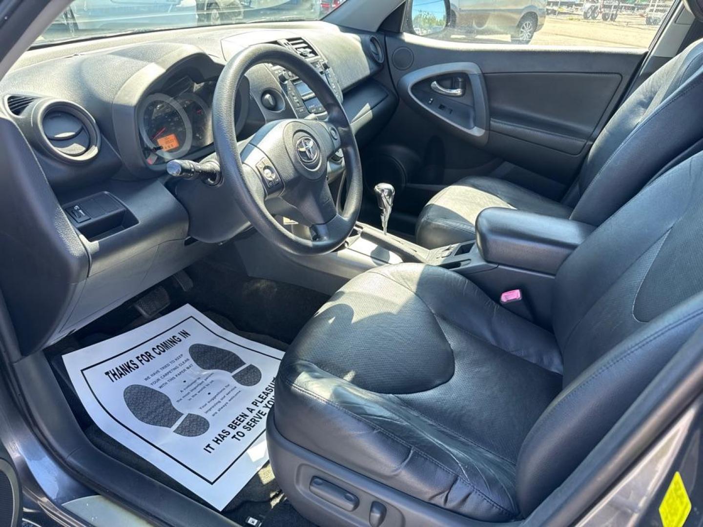 2011 GRAY TOYOTA RAV4 SPORT (JTMWF4DV4B5) with an 2.5L engine, Automatic transmission, located at 2929 9th St. West, Bradenton, 34205, (941) 242-2810, 27.473591, -82.570679 - Thanks for inquring into DriveNation USA! All vehicles listed can be viewed at www.drivenationusa.com for vehicle history reports and additonal info. We cannot quote any terms such as down payments or monthly payments without an application. You can apply directly at www.drivenationusa.com or by con - Photo#9