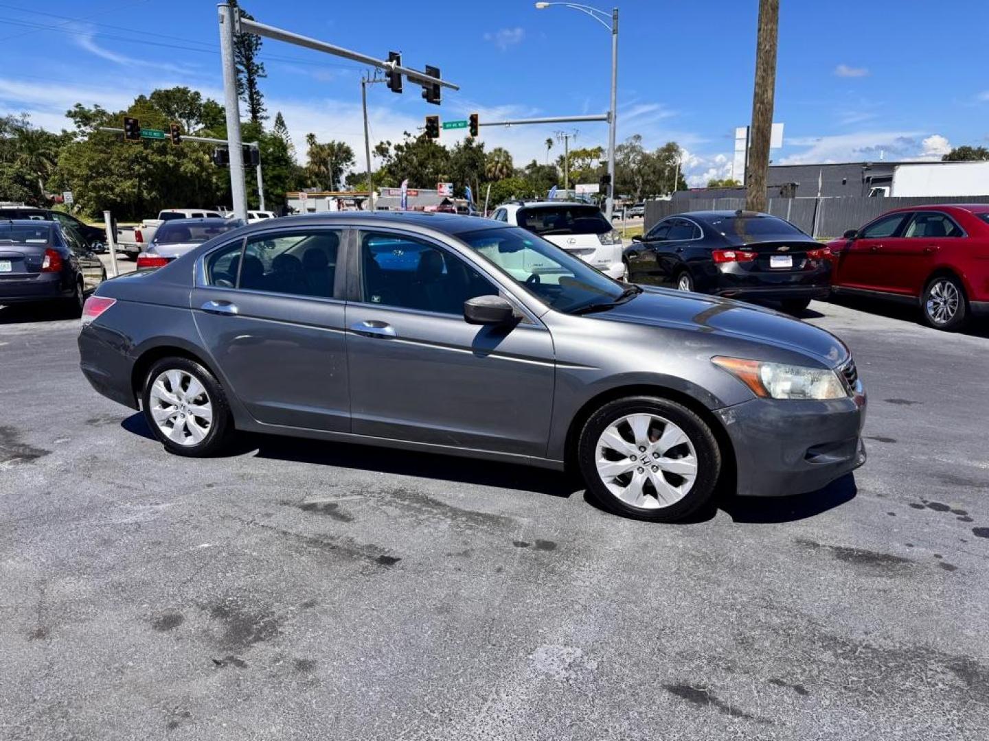 2009 GRAY HONDA ACCORD EXL (1HGCP268X9A) with an 2.4L engine, Automatic transmission, located at 2929 9th St. West, Bradenton, 34205, (941) 242-2810, 27.473591, -82.570679 - Thanks for inquring into DriveNation USA! All vehicles listed can be viewed at www.drivenationusa.com for vehicle history reports and additonal info. We cannot quote any terms such as down payments or monthly payments without an application. You can apply directly at www.drivenationusa.com or by con - Photo#0