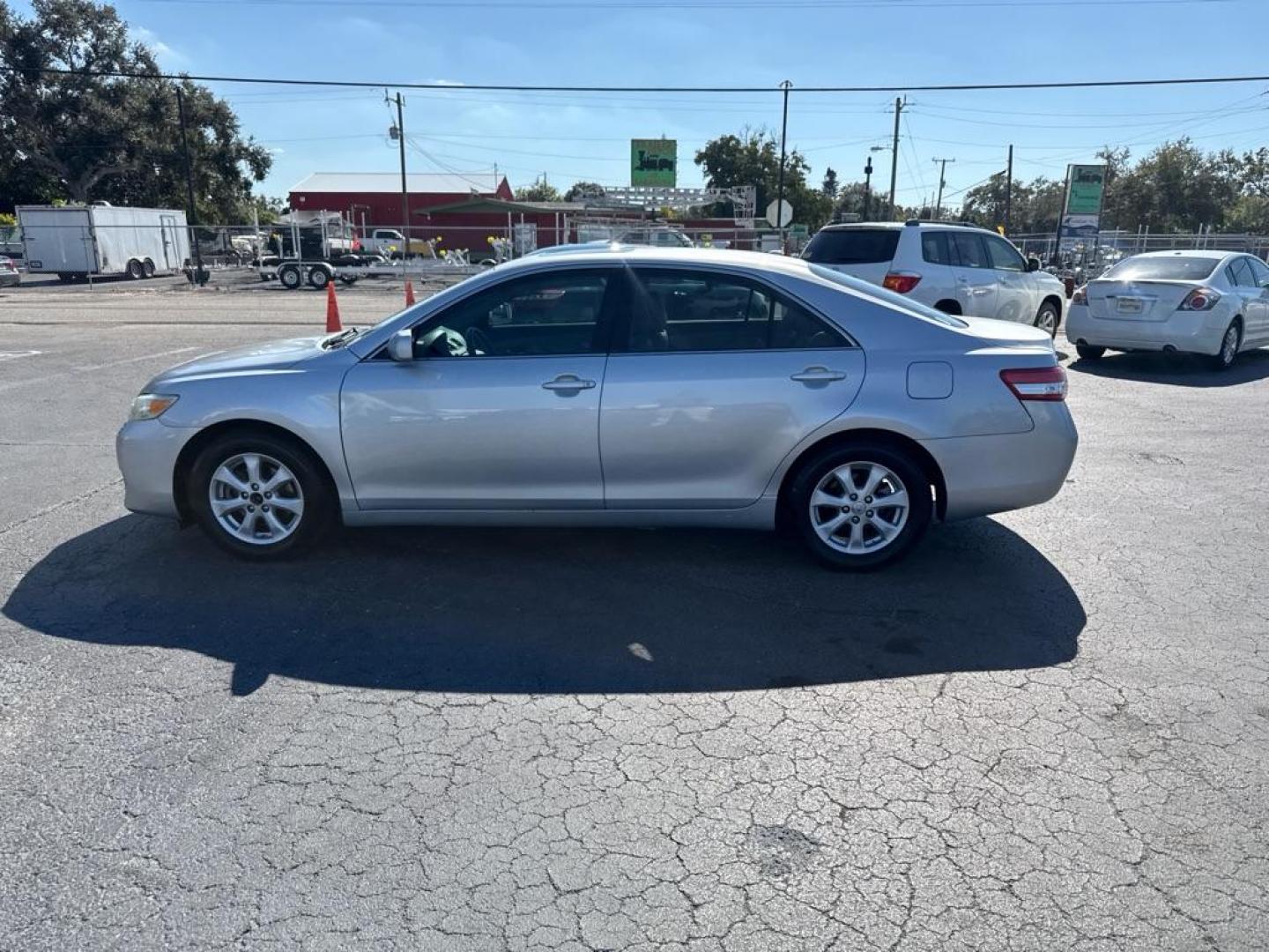 2011 SILVER TOYOTA CAMRY BASE (4T4BF3EK2BR) with an 2.5L engine, Automatic transmission, located at 2929 9th St. West, Bradenton, 34205, (941) 242-2810, 27.473591, -82.570679 - Thanks for inquring into DriveNation USA! All vehicles listed can be viewed at www.drivenationusa.com for vehicle history reports and additonal info. We cannot quote any terms such as down payments or monthly payments without an application. You can apply directly at www.drivenationusa.com or by con - Photo#4
