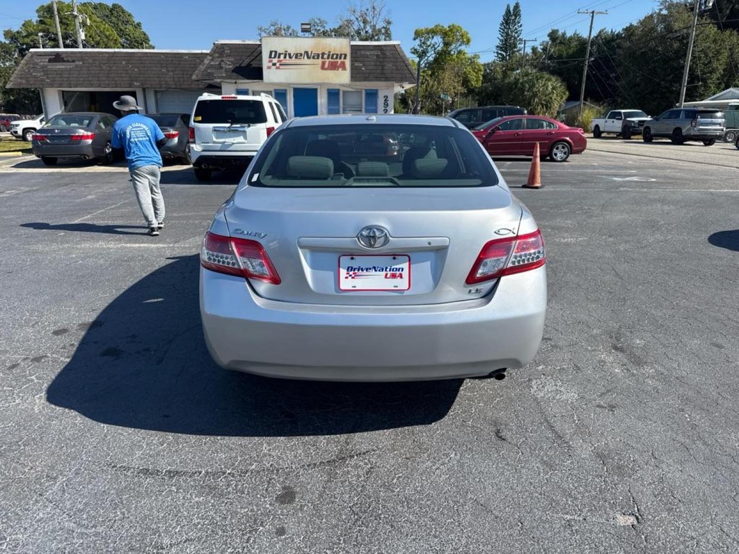 2011 SILVER TOYOTA CAMRY BASE (4T4BF3EK2BR) with an 2.5L engine, Automatic transmission, located at 2929 9th St. West, Bradenton, 34205, (941) 242-2810, 27.473591, -82.570679 - Thanks for inquring into DriveNation USA! All vehicles listed can be viewed at www.drivenationusa.com for vehicle history reports and additonal info. We cannot quote any terms such as down payments or monthly payments without an application. You can apply directly at www.drivenationusa.com or by con - Photo#6