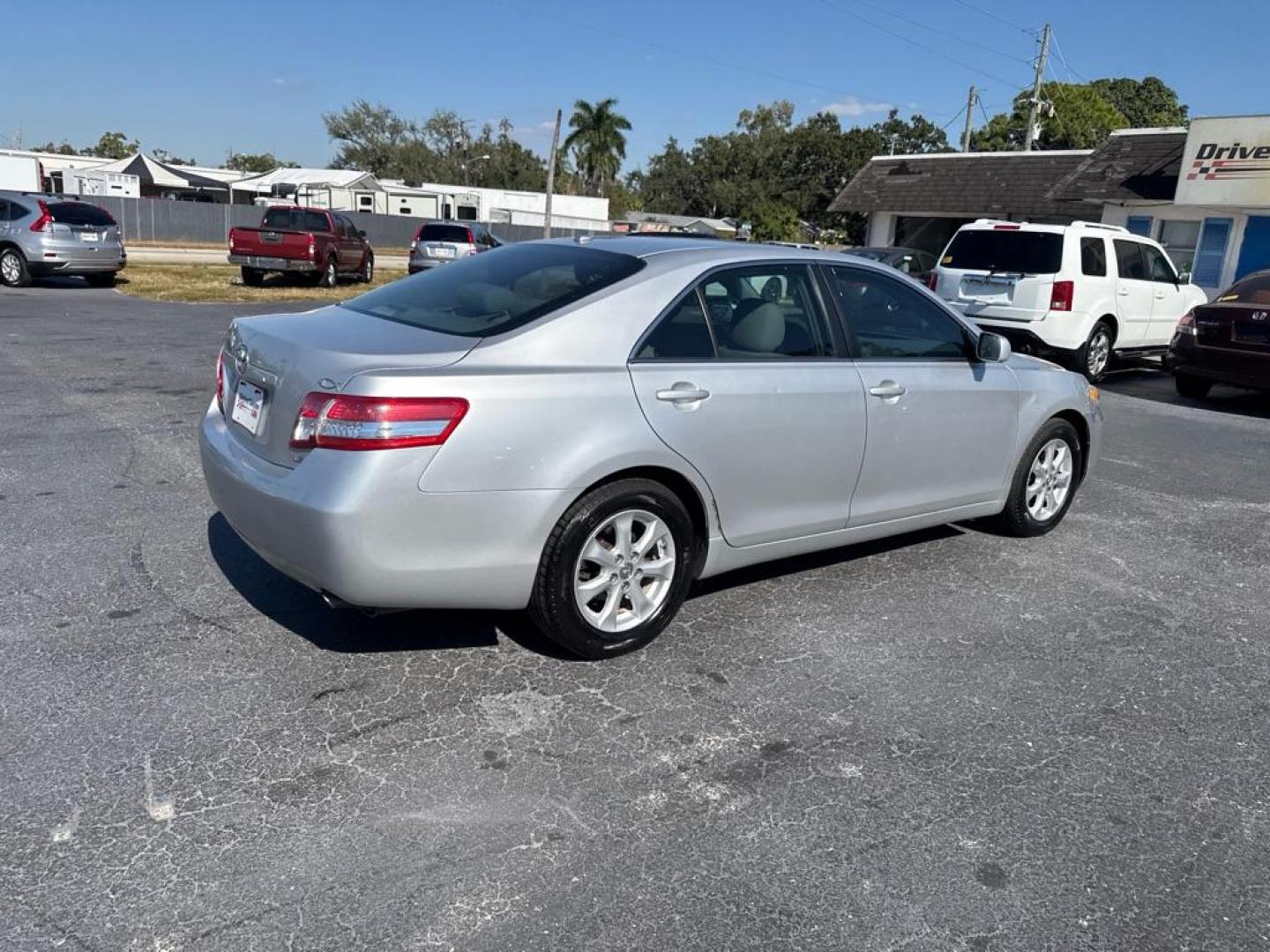 2011 SILVER TOYOTA CAMRY BASE (4T4BF3EK2BR) with an 2.5L engine, Automatic transmission, located at 2929 9th St. West, Bradenton, 34205, (941) 242-2810, 27.473591, -82.570679 - Thanks for inquring into DriveNation USA! All vehicles listed can be viewed at www.drivenationusa.com for vehicle history reports and additonal info. We cannot quote any terms such as down payments or monthly payments without an application. You can apply directly at www.drivenationusa.com or by con - Photo#7