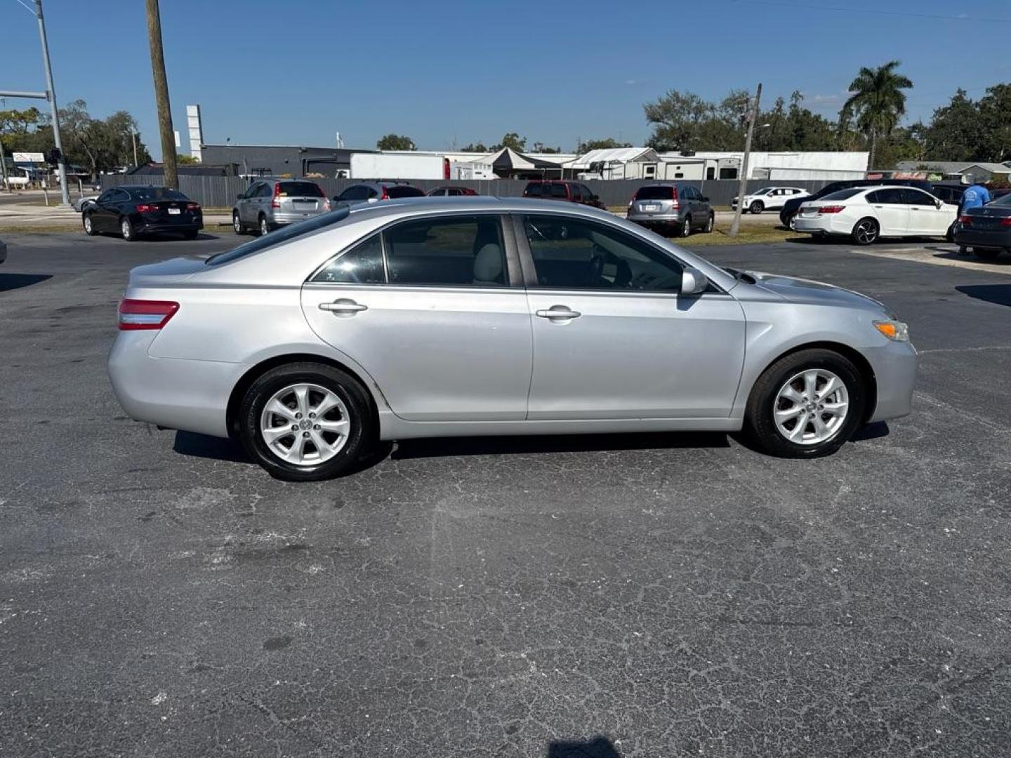 2011 SILVER TOYOTA CAMRY BASE (4T4BF3EK2BR) with an 2.5L engine, Automatic transmission, located at 2929 9th St. West, Bradenton, 34205, (941) 242-2810, 27.473591, -82.570679 - Thanks for inquring into DriveNation USA! All vehicles listed can be viewed at www.drivenationusa.com for vehicle history reports and additonal info. We cannot quote any terms such as down payments or monthly payments without an application. You can apply directly at www.drivenationusa.com or by con - Photo#8