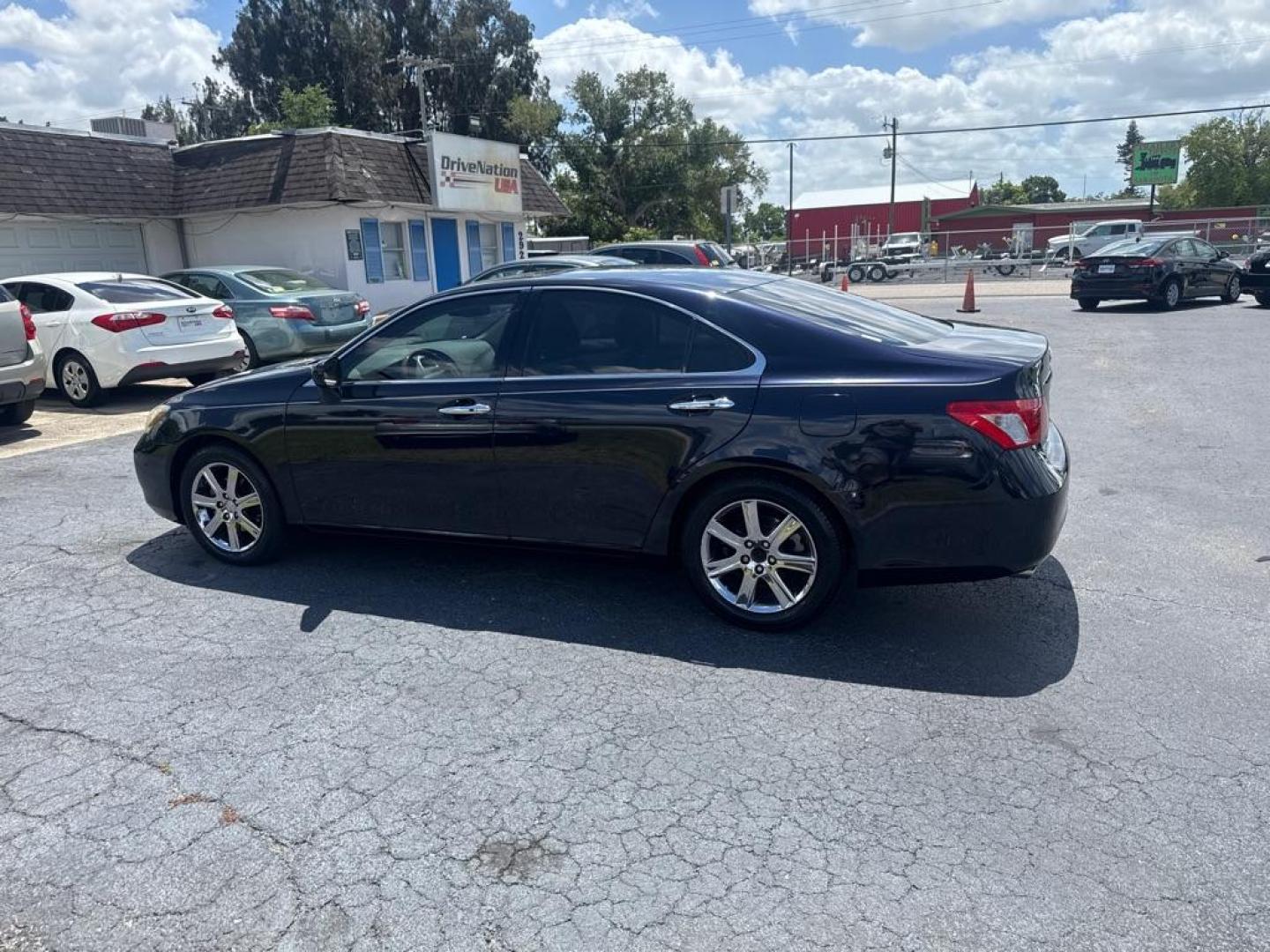 2009 BLACK LEXUS ES 350 (JTHBJ46G792) with an 3.5L engine, Automatic transmission, located at 2929 9th St. West, Bradenton, 34205, (941) 242-2810, 27.473591, -82.570679 - Thanks for inquring into DriveNation USA! All vehicles listed can be viewed at www.drivenationusa.com for vehicle history reports and additonal info. We cannot quote any terms such as down payments or monthly payments without an application. You can apply directly at www.drivenationusa.com or by con - Photo#4