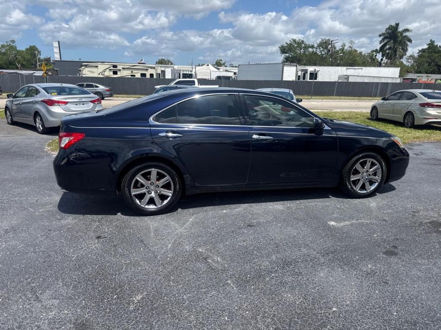2009 BLACK LEXUS ES 350 (JTHBJ46G792) with an 3.5L engine, Automatic transmission, located at 2929 9th St. West, Bradenton, 34205, (941) 242-2810, 27.473591, -82.570679 - Thanks for inquring into DriveNation USA! All vehicles listed can be viewed at www.drivenationusa.com for vehicle history reports and additonal info. We cannot quote any terms such as down payments or monthly payments without an application. You can apply directly at www.drivenationusa.com or by con - Photo#8
