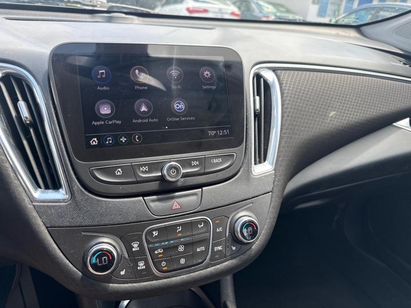 2019 WHITE CHEVROLET MALIBU LT (1G1ZD5ST1KF) with an 1.5L engine, Continuously Variable transmission, located at 2929 9th St. West, Bradenton, 34205, (941) 242-2810, 27.473591, -82.570679 - Thanks for inquring into DriveNation USA! All vehicles listed can be viewed at www.drivenationusa.com for vehicle history reports and additonal info. We cannot quote any terms such as down payments or monthly payments without an application. You can apply directly at www.drivenationusa.com or by con - Photo#10
