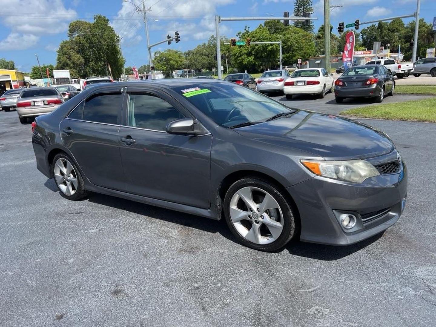 2014 SILVER TOYOTA CAMRY L (4T1BF1FK5EU) with an 2.5L engine, Automatic transmission, located at 2929 9th St. West, Bradenton, 34205, (941) 242-2810, 27.473591, -82.570679 - Thanks for inquring into DriveNation USA! All vehicles listed can be viewed at www.drivenationusa.com for vehicle history reports and additonal info. We cannot quote any terms such as down payments or monthly payments without an application. You can apply directly at www.drivenationusa.com or by con - Photo#2