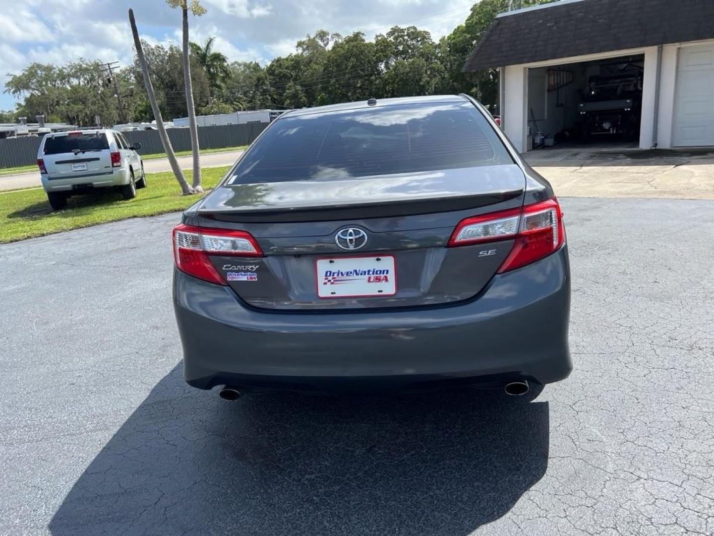 2014 SILVER TOYOTA CAMRY L (4T1BF1FK5EU) with an 2.5L engine, Automatic transmission, located at 2929 9th St. West, Bradenton, 34205, (941) 242-2810, 27.473591, -82.570679 - Thanks for inquring into DriveNation USA! All vehicles listed can be viewed at www.drivenationusa.com for vehicle history reports and additonal info. We cannot quote any terms such as down payments or monthly payments without an application. You can apply directly at www.drivenationusa.com or by con - Photo#7