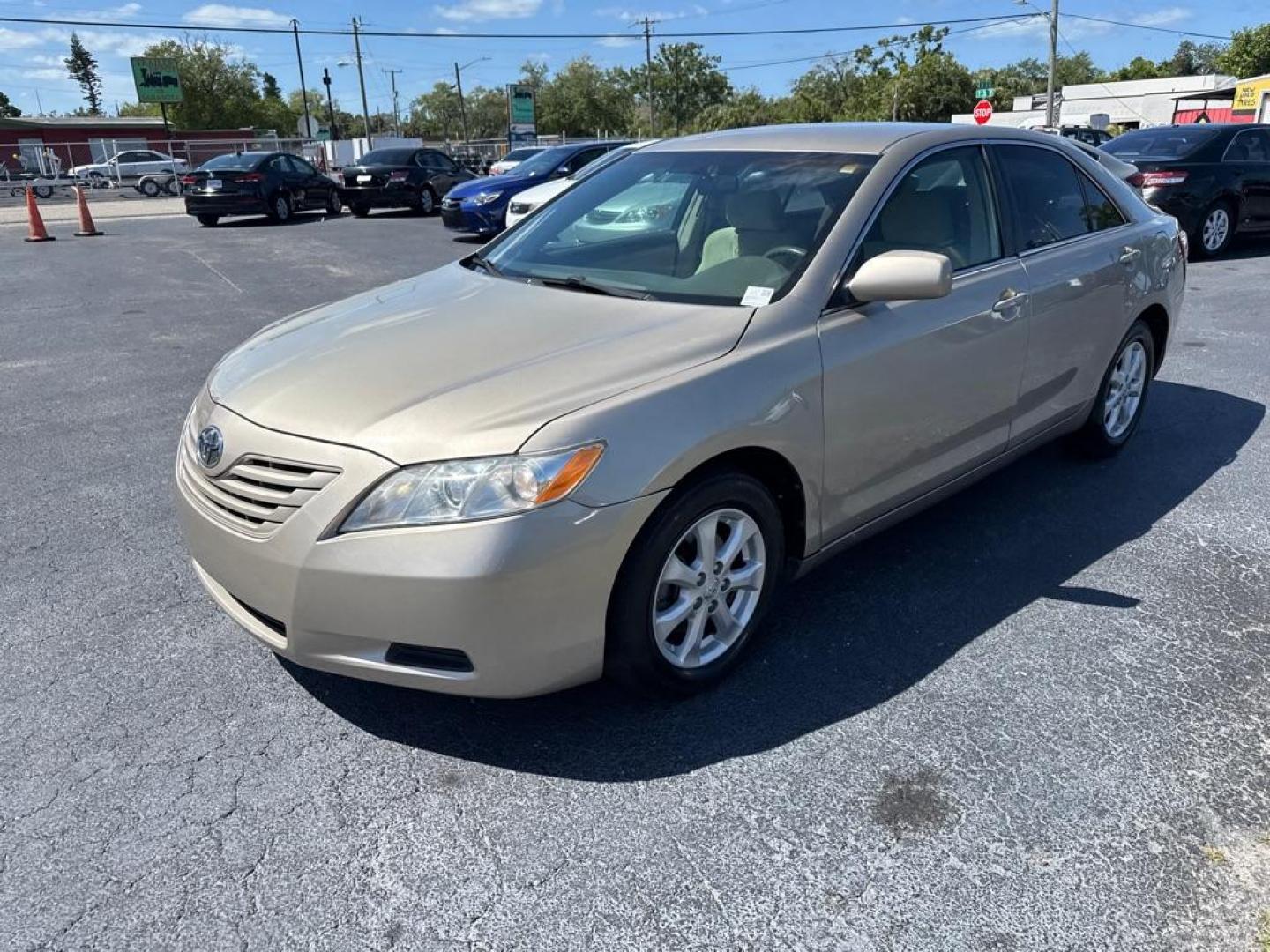 2007 TAN TOYOTA CAMRY LE (4T1BE46K07U) with an 2.4L engine, Automatic transmission, located at 2929 9th St. West, Bradenton, 34205, (941) 242-2810, 27.473591, -82.570679 - Thanks for inquring into DriveNation USA! All vehicles listed can be viewed at www.drivenationusa.com for vehicle history reports and additonal info. We cannot quote any terms such as down payments or monthly payments without an application. You can apply directly at www.drivenationusa.com or by con - Photo#3