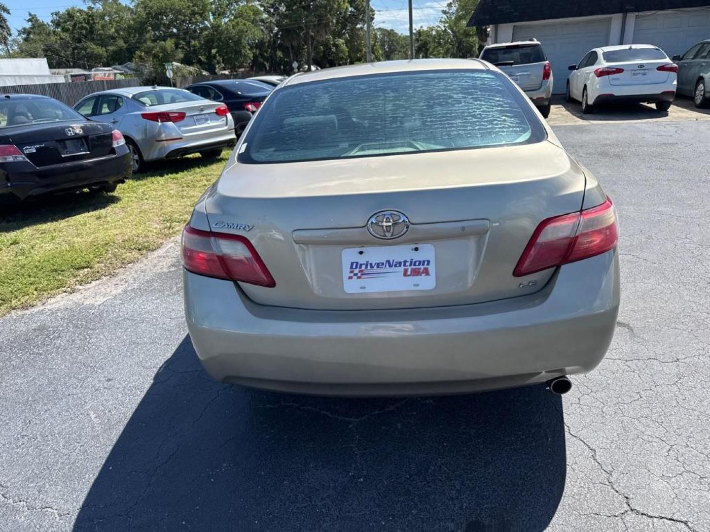 2007 TAN TOYOTA CAMRY LE (4T1BE46K07U) with an 2.4L engine, Automatic transmission, located at 2929 9th St. West, Bradenton, 34205, (941) 242-2810, 27.473591, -82.570679 - Thanks for inquring into DriveNation USA! All vehicles listed can be viewed at www.drivenationusa.com for vehicle history reports and additonal info. We cannot quote any terms such as down payments or monthly payments without an application. You can apply directly at www.drivenationusa.com or by con - Photo#5