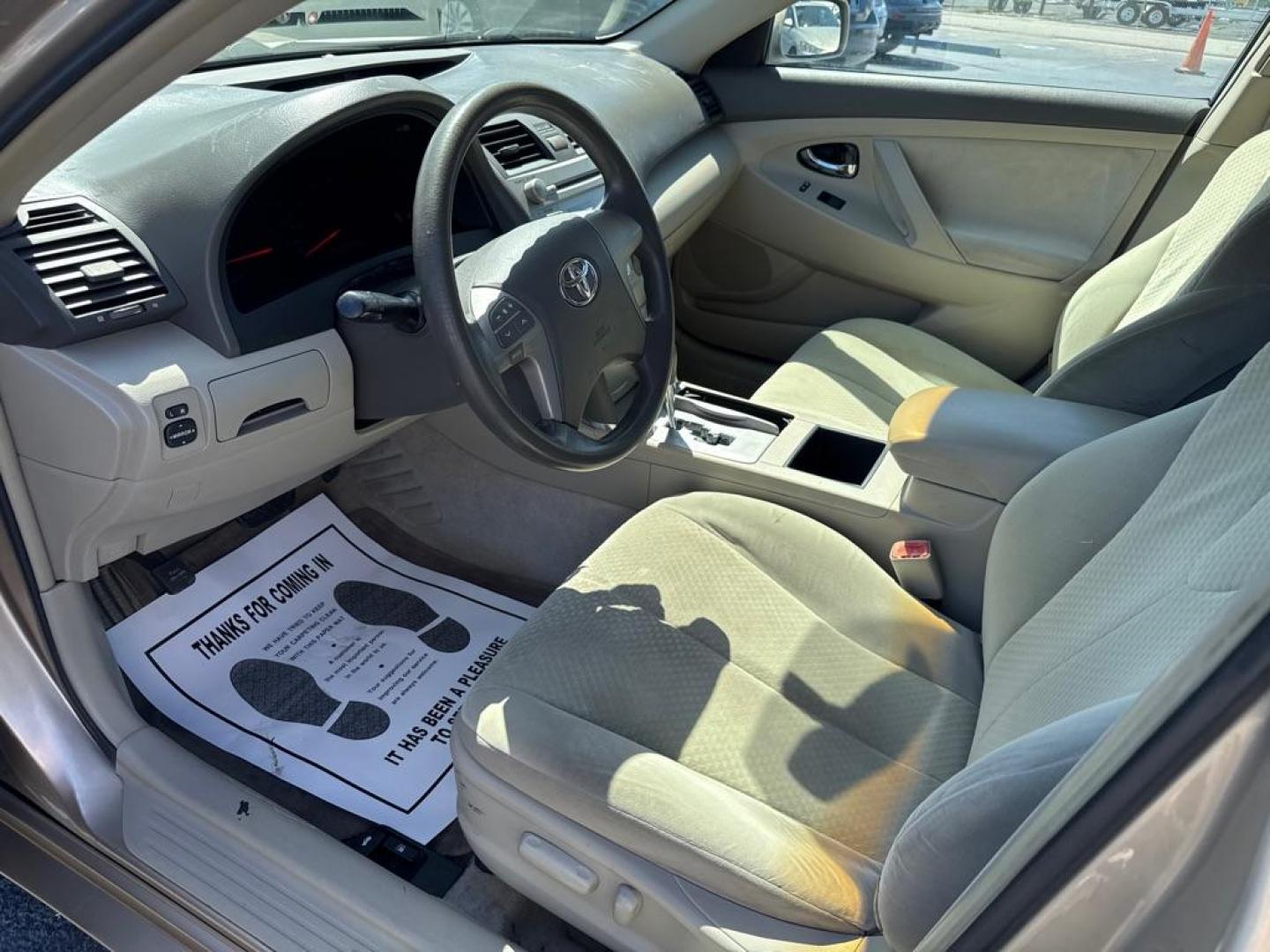 2007 TAN TOYOTA CAMRY LE (4T1BE46K07U) with an 2.4L engine, Automatic transmission, located at 2929 9th St. West, Bradenton, 34205, (941) 242-2810, 27.473591, -82.570679 - Thanks for inquring into DriveNation USA! All vehicles listed can be viewed at www.drivenationusa.com for vehicle history reports and additonal info. We cannot quote any terms such as down payments or monthly payments without an application. You can apply directly at www.drivenationusa.com or by con - Photo#9