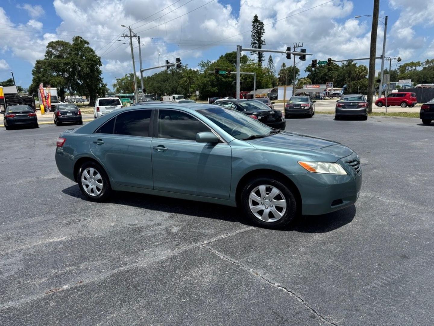 2009 GREEN TOYOTA CAMRY SE (4T1BE46K29U) with an 2.4L engine, Automatic transmission, located at 2929 9th St. West, Bradenton, 34205, (941) 242-2810, 27.473591, -82.570679 - Thanks for inquring into DriveNation USA! All vehicles listed can be viewed at www.drivenationusa.com for vehicle history reports and additonal info. We cannot quote any terms such as down payments or monthly payments without an application. You can apply directly at www.drivenationusa.com or by con- Photo#0