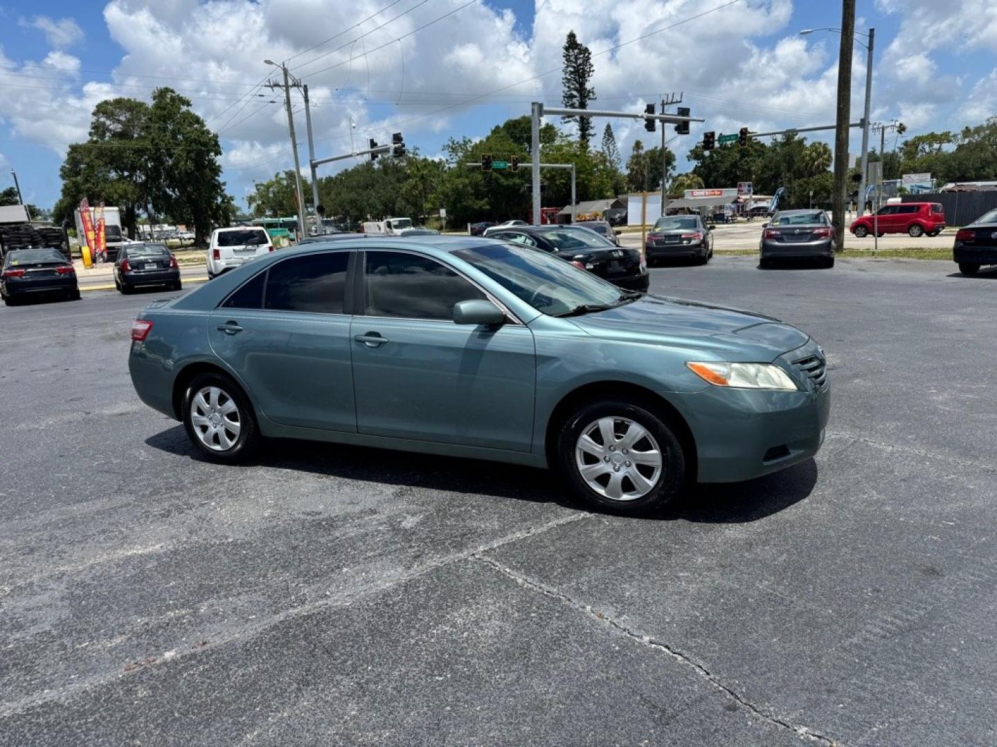 2009 GREEN TOYOTA CAMRY SE (4T1BE46K29U) with an 2.4L engine, Automatic transmission, located at 2929 9th St. West, Bradenton, 34205, (941) 242-2810, 27.473591, -82.570679 - Thanks for inquring into DriveNation USA! All vehicles listed can be viewed at www.drivenationusa.com for vehicle history reports and additonal info. We cannot quote any terms such as down payments or monthly payments without an application. You can apply directly at www.drivenationusa.com or by con- Photo#1