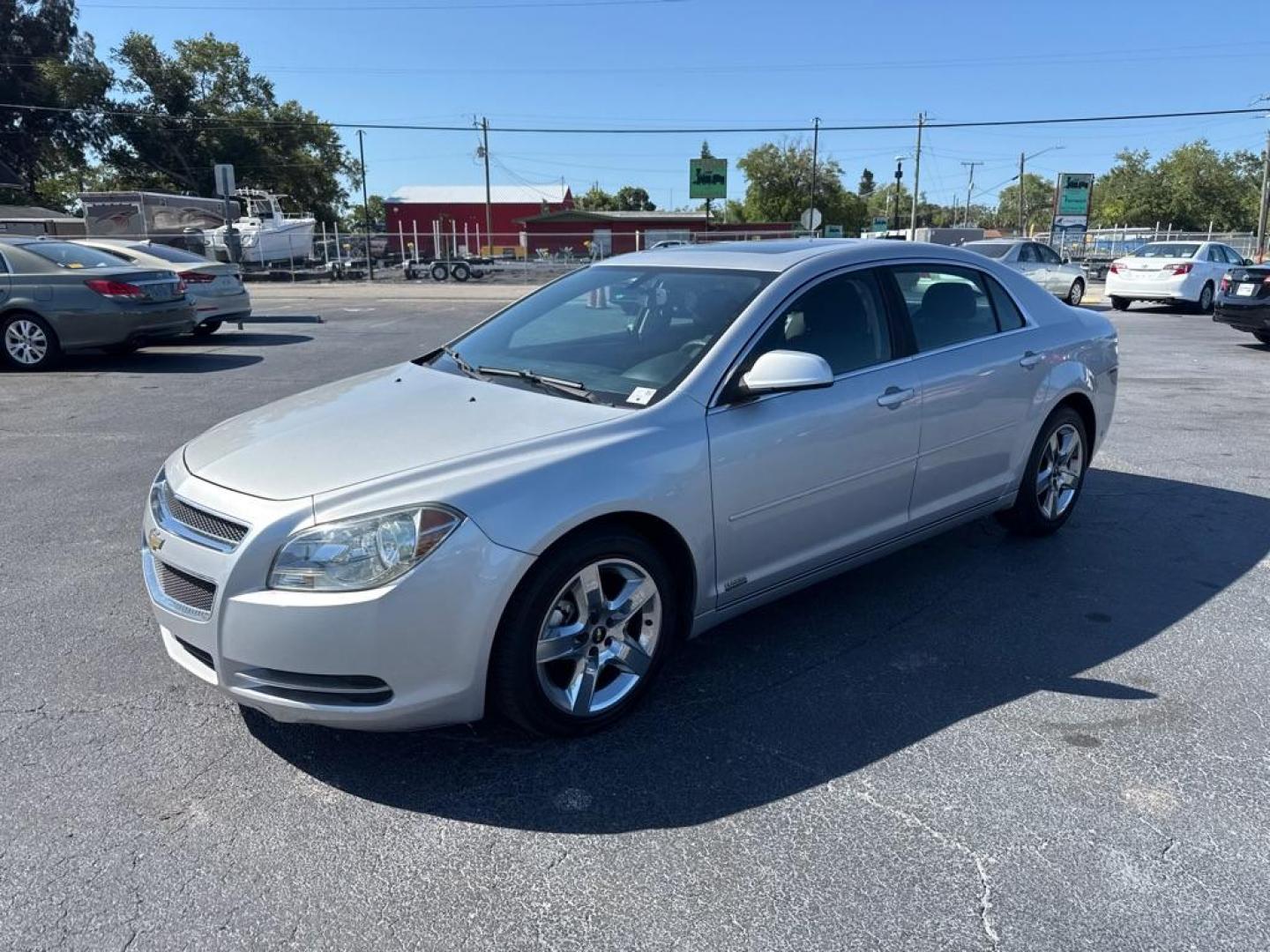 2011 SILVER CHEVROLET MALIBU 1LT (1G1ZC5E1XBF) with an 2.4L engine, Automatic transmission, located at 2929 9th St. West, Bradenton, 34205, (941) 242-2810, 27.473591, -82.570679 - Photo#3