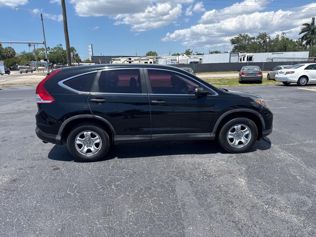 2013 BLACK HONDA CR-V LX (3CZRM3H33DG) with an 2.4L engine, Automatic transmission, located at 2929 9th St. West, Bradenton, 34205, (941) 242-2810, 27.473591, -82.570679 - Thanks for inquring into DriveNation USA! All vehicles listed can be viewed at www.drivenationusa.com for vehicle history reports and additonal info. We cannot quote any terms such as down payments or monthly payments without an application. You can apply directly at www.drivenationusa.com or by con - Photo#8