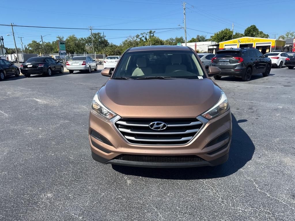 2017 BROWN HYUNDAI TUCSON SE (KM8J23A48HU) with an 2.0L engine, Automatic transmission, located at 2929 9th St. West, Bradenton, 34205, (941) 242-2810, 27.473591, -82.570679 - Thanks for inquring into DriveNation USA! All vehicles listed can be viewed at www.drivenationusa.com for vehicle history reports and additonal info. We cannot quote any terms such as down payments or monthly payments without an application. You can apply directly at www.drivenationusa.com or by con - Photo#2