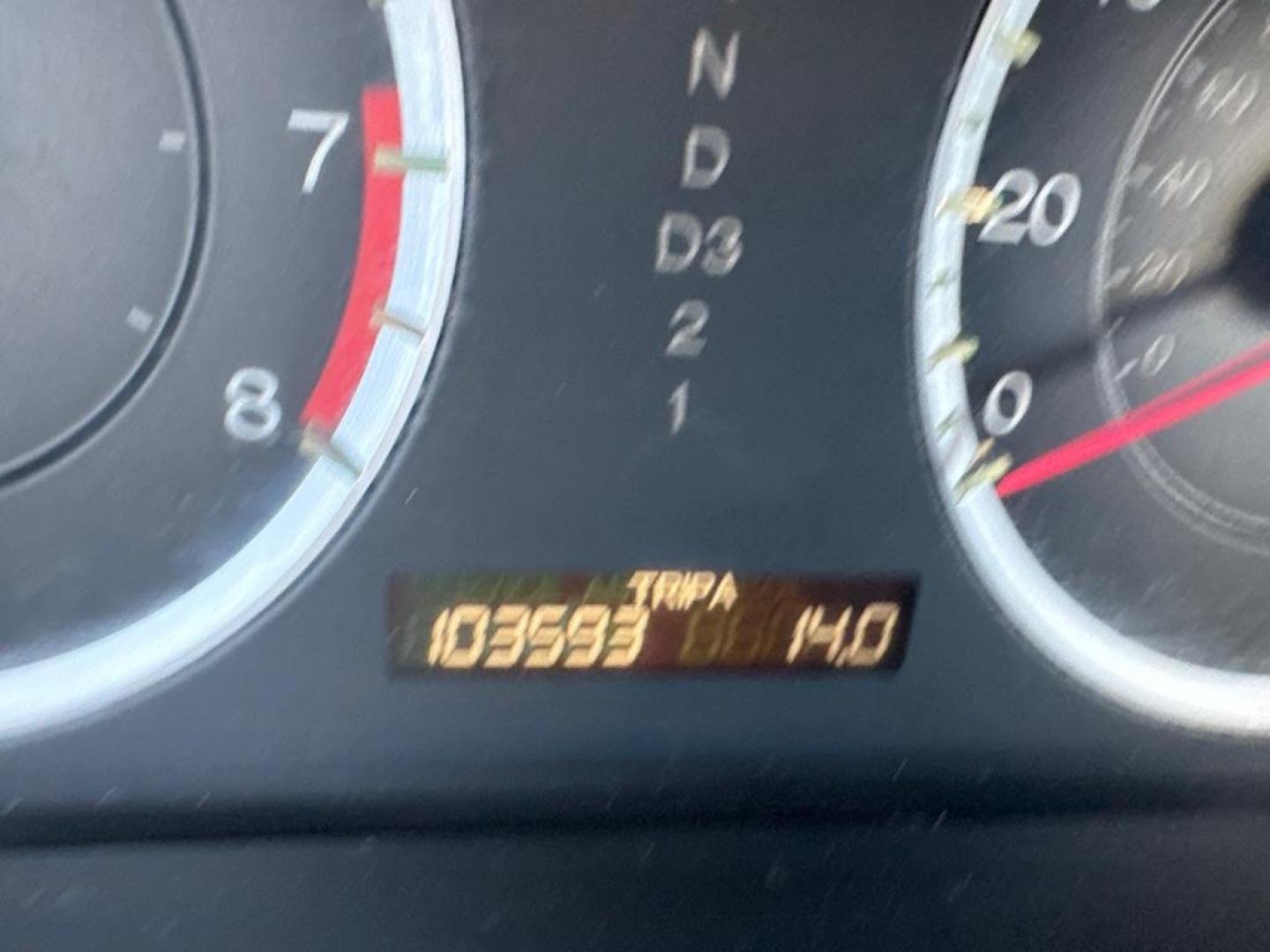 2011 GRAY HONDA ACCORD SE (1HGCP2F63BA) with an 2.4L engine, Automatic transmission, located at 2929 9th St. West, Bradenton, 34205, (941) 242-2810, 27.473591, -82.570679 - Photo#11