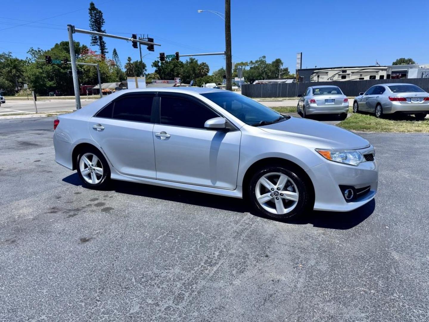 2012 SILVER TOYOTA CAMRY SE (4T1BF1FK9CU) with an 2.5L engine, Automatic transmission, located at 2929 9th St. West, Bradenton, 34205, (941) 242-2810, 27.473591, -82.570679 - Thanks for inquring into DriveNation USA! All vehicles listed can be viewed at www.drivenationusa.com for vehicle history reports and additonal info. We cannot quote any terms such as down payments or monthly payments without an application. You can apply directly at www.drivenationusa.com or by con - Photo#0