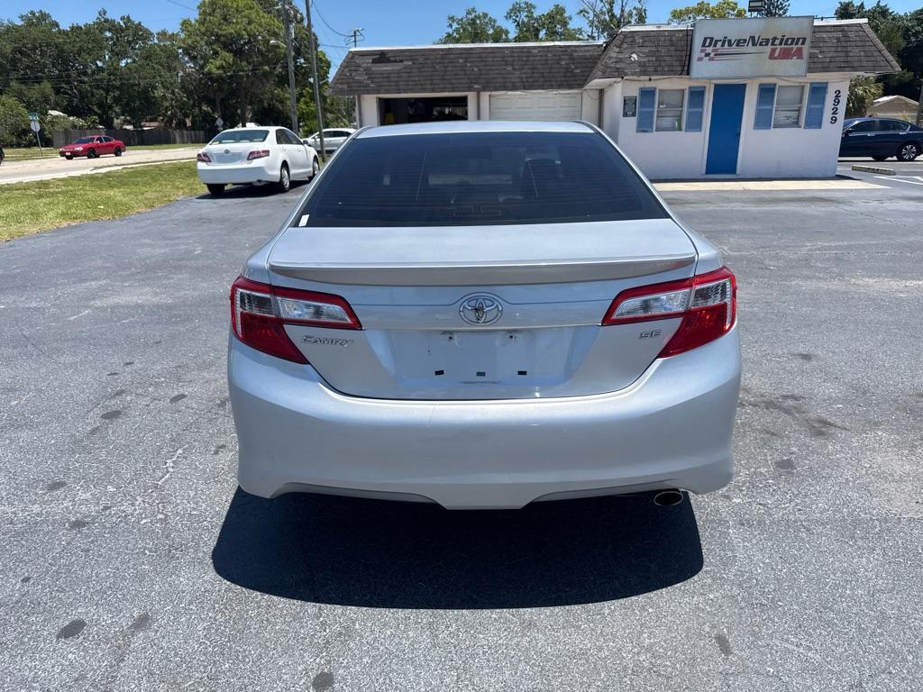 2012 SILVER TOYOTA CAMRY SE (4T1BF1FK9CU) with an 2.5L engine, Automatic transmission, located at 2929 9th St. West, Bradenton, 34205, (941) 242-2810, 27.473591, -82.570679 - Thanks for inquring into DriveNation USA! All vehicles listed can be viewed at www.drivenationusa.com for vehicle history reports and additonal info. We cannot quote any terms such as down payments or monthly payments without an application. You can apply directly at www.drivenationusa.com or by con - Photo#6