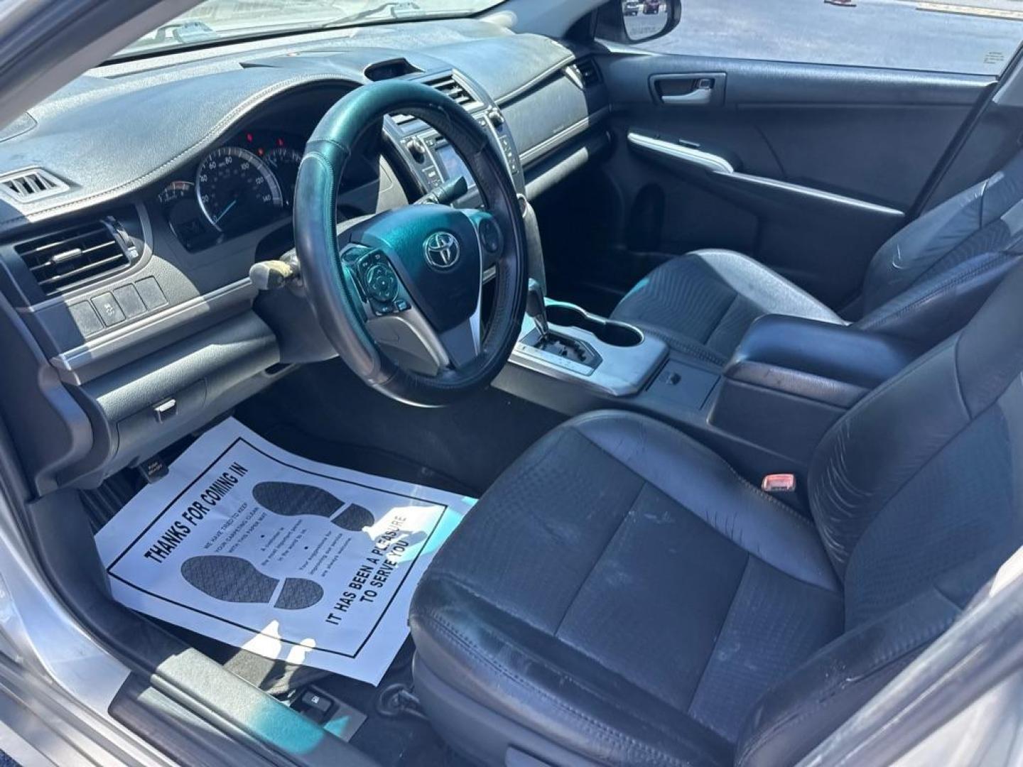 2012 SILVER TOYOTA CAMRY SE (4T1BF1FK9CU) with an 2.5L engine, Automatic transmission, located at 2929 9th St. West, Bradenton, 34205, (941) 242-2810, 27.473591, -82.570679 - Thanks for inquring into DriveNation USA! All vehicles listed can be viewed at www.drivenationusa.com for vehicle history reports and additonal info. We cannot quote any terms such as down payments or monthly payments without an application. You can apply directly at www.drivenationusa.com or by con - Photo#10