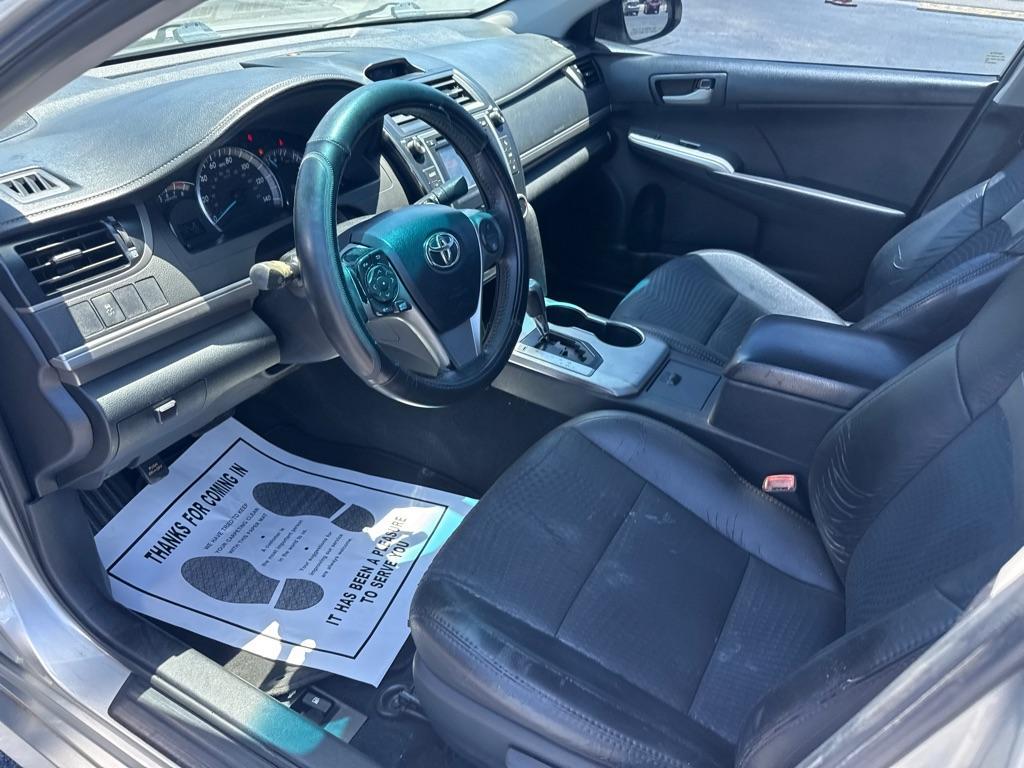 2012 SILVER TOYOTA CAMRY SE (4T1BF1FK9CU) with an 2.5L engine, Automatic transmission, located at 2929 9th St. West, Bradenton, 34205, (941) 242-2810, 27.473591, -82.570679 - Thanks for inquring into DriveNation USA! All vehicles listed can be viewed at www.drivenationusa.com for vehicle history reports and additonal info. We cannot quote any terms such as down payments or monthly payments without an application. You can apply directly at www.drivenationusa.com or by con - Photo#10