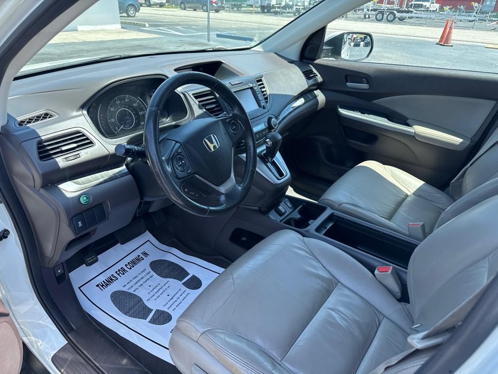 2012 WHITE HONDA CR-V EXL (5J6RM3H76CL) with an 2.4L engine, Automatic transmission, located at 2929 9th St. West, Bradenton, 34205, (941) 242-2810, 27.473591, -82.570679 - Thanks for inquring into DriveNation USA! All vehicles listed can be viewed at www.drivenationusa.com for vehicle history reports and additonal info. We cannot quote any terms such as down payments or monthly payments without an application. You can apply directly at www.drivenationusa.com or by con - Photo#9