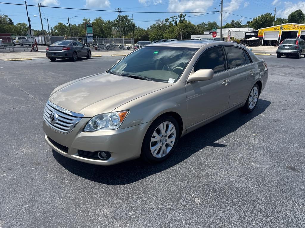 2009 TAN TOYOTA AVALON XL (4T1BK36B69U) with an 3.5L engine, Automatic transmission, located at 2929 9th St. West, Bradenton, 34205, (941) 242-2810, 27.473591, -82.570679 - Photo#3