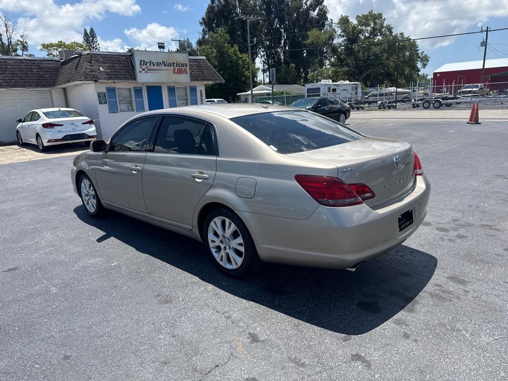 2009 TAN TOYOTA AVALON XL (4T1BK36B69U) with an 3.5L engine, Automatic transmission, located at 2929 9th St. West, Bradenton, 34205, (941) 242-2810, 27.473591, -82.570679 - Photo#5