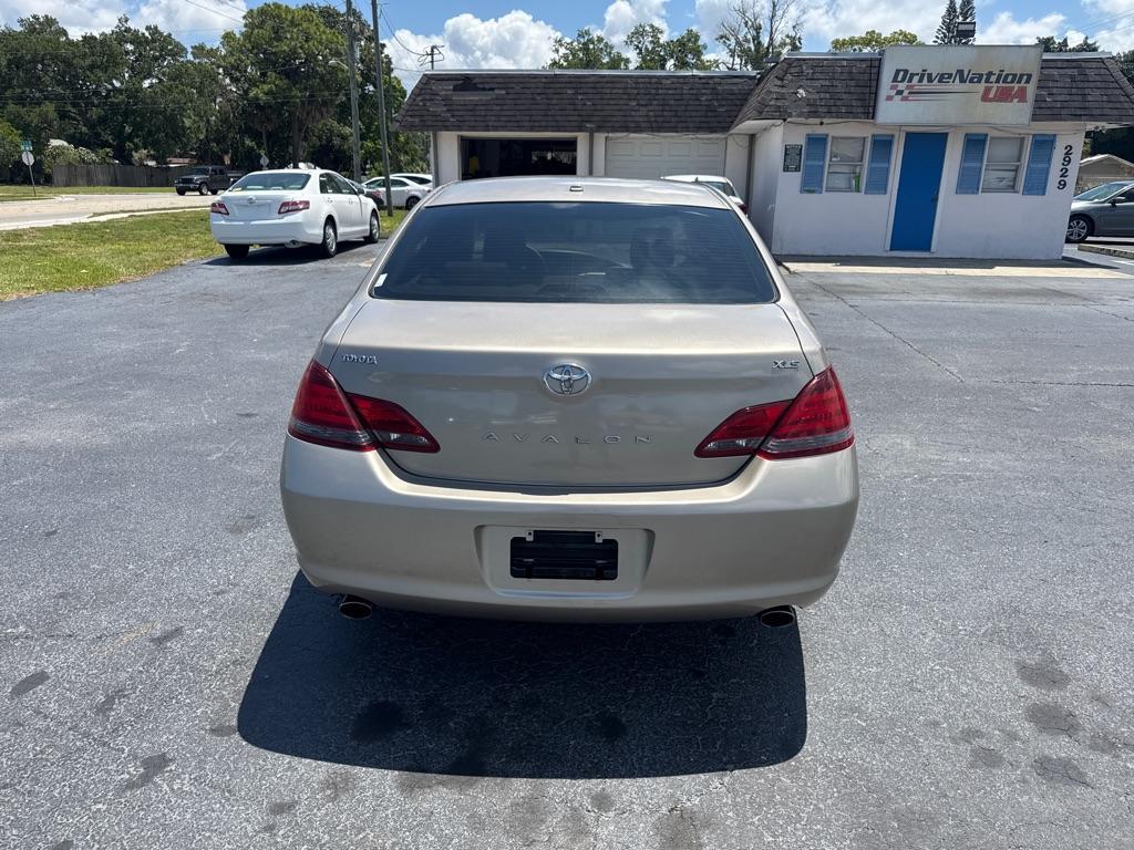 2009 TAN TOYOTA AVALON XL (4T1BK36B69U) with an 3.5L engine, Automatic transmission, located at 2929 9th St. West, Bradenton, 34205, (941) 242-2810, 27.473591, -82.570679 - Photo#6