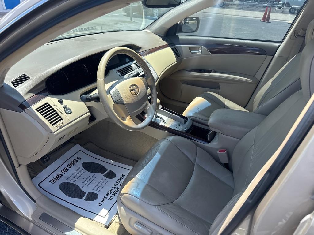 2009 TAN TOYOTA AVALON XL (4T1BK36B69U) with an 3.5L engine, Automatic transmission, located at 2929 9th St. West, Bradenton, 34205, (941) 242-2810, 27.473591, -82.570679 - Photo#11
