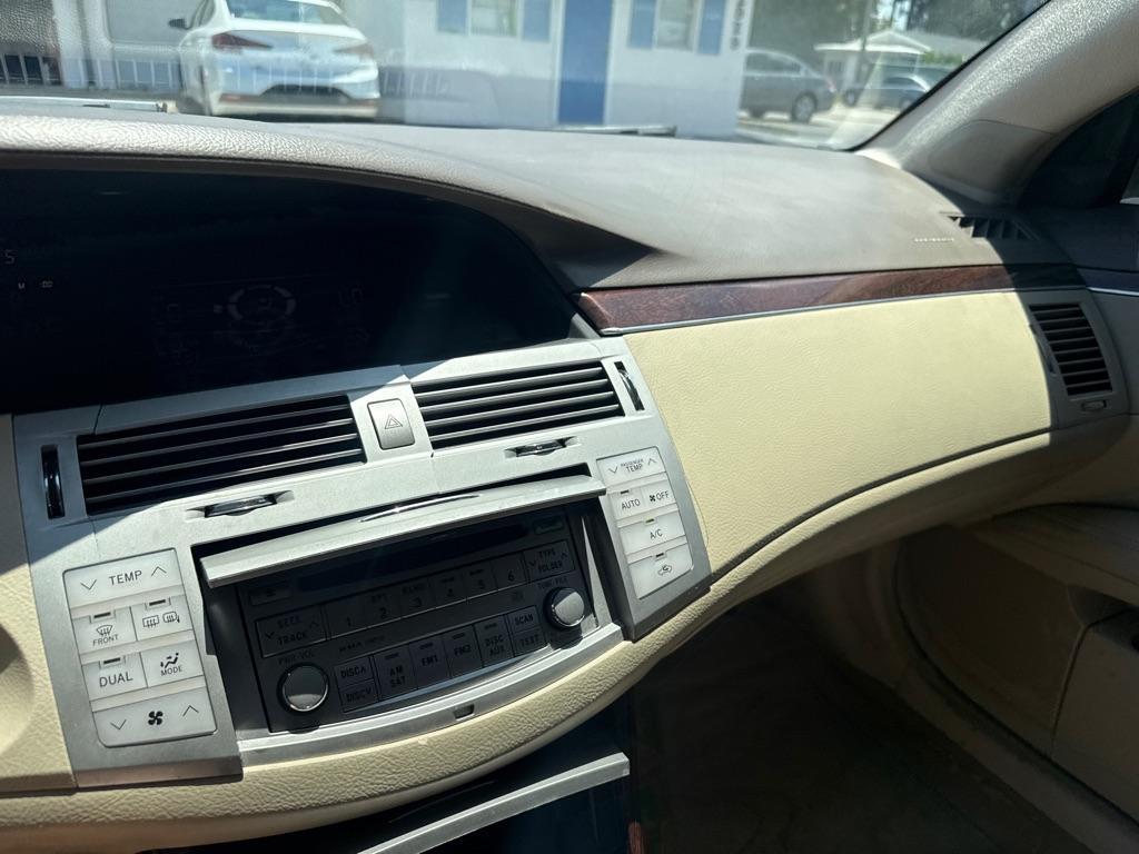 2009 TAN TOYOTA AVALON XL (4T1BK36B69U) with an 3.5L engine, Automatic transmission, located at 2929 9th St. West, Bradenton, 34205, (941) 242-2810, 27.473591, -82.570679 - Photo#13