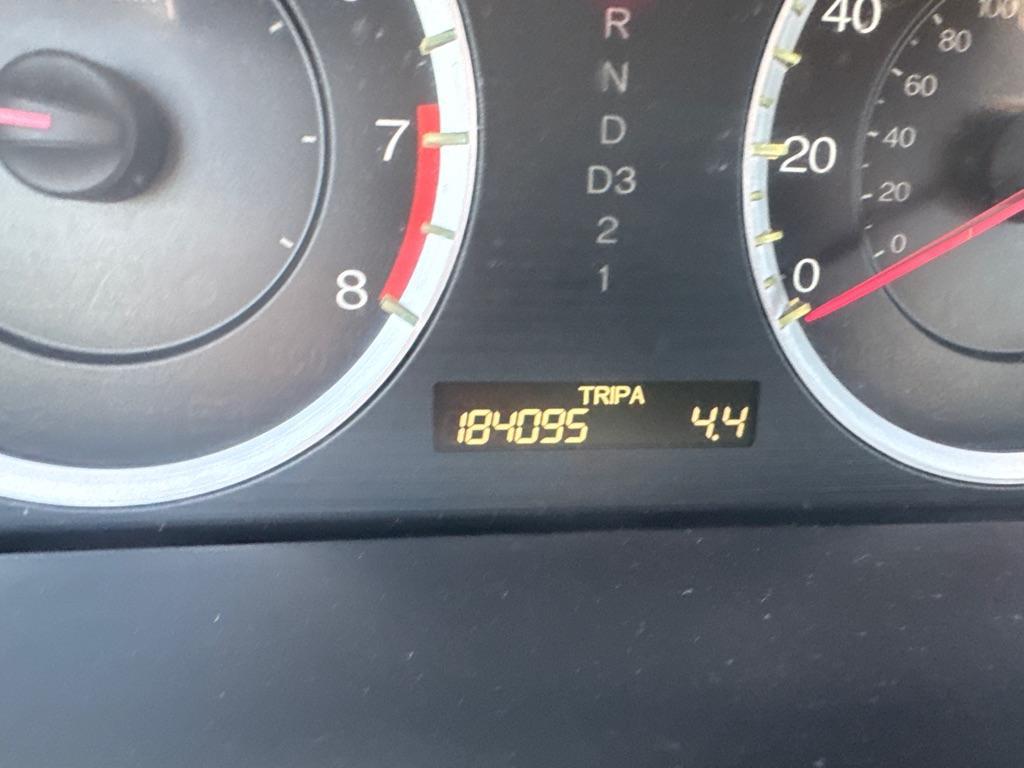 2010 GRAY HONDA ACCORD LX (1HGCP2F32AA) with an 2.4L engine, Automatic transmission, located at 2929 9th St. West, Bradenton, 34205, (941) 242-2810, 27.473591, -82.570679 - Thanks for inquring into DriveNation USA! All vehicles listed can be viewed at www.drivenationusa.com for vehicle history reports and additonal info. We cannot quote any terms such as down payments or monthly payments without an application. You can apply directly at www.drivenationusa.com or by con - Photo#9