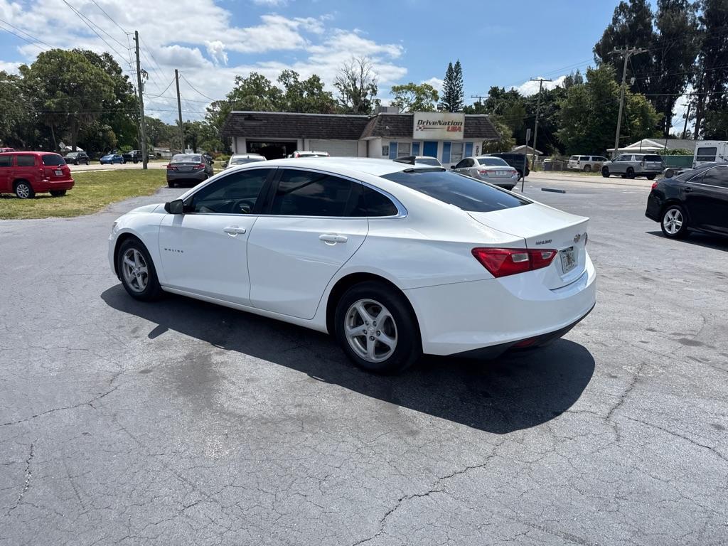 2017 WHITE CHEVROLET MALIBU LS (1G1ZB5ST2HF) with an 1.5L engine, Automatic transmission, located at 2929 9th St. West, Bradenton, 34205, (941) 242-2810, 27.473591, -82.570679 - Thanks for inquring into DriveNation USA! All vehicles listed can be viewed at www.drivenationusa.com for vehicle history reports and additonal info. We cannot quote any terms such as down payments or monthly payments without an application. You can apply directly at www.drivenationusa.com or by con - Photo#5