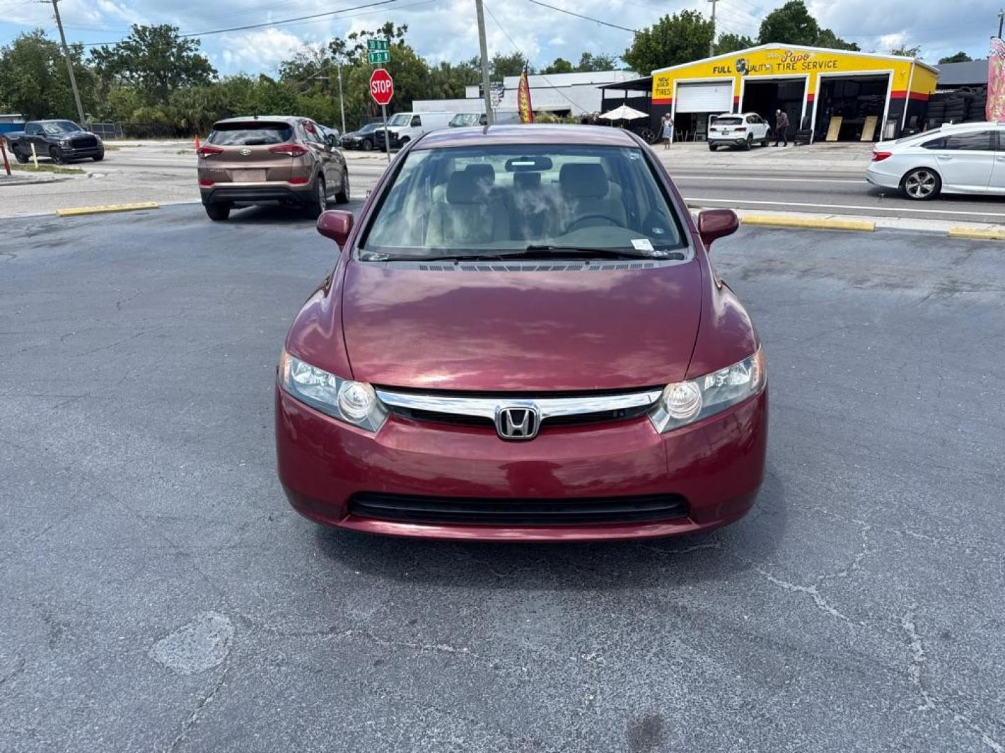 2008 RED HONDA CIVIC LX (2HGFA16528H) with an 1.8L engine, Automatic transmission, located at 2929 9th St. West, Bradenton, 34205, (941) 242-2810, 27.473591, -82.570679 - Thanks for inquring into DriveNation USA! All vehicles listed can be viewed at www.drivenationusa.com for vehicle history reports and additonal info. We cannot quote any terms such as down payments or monthly payments without an application. You can apply directly at www.drivenationusa.com or by con- Photo#3