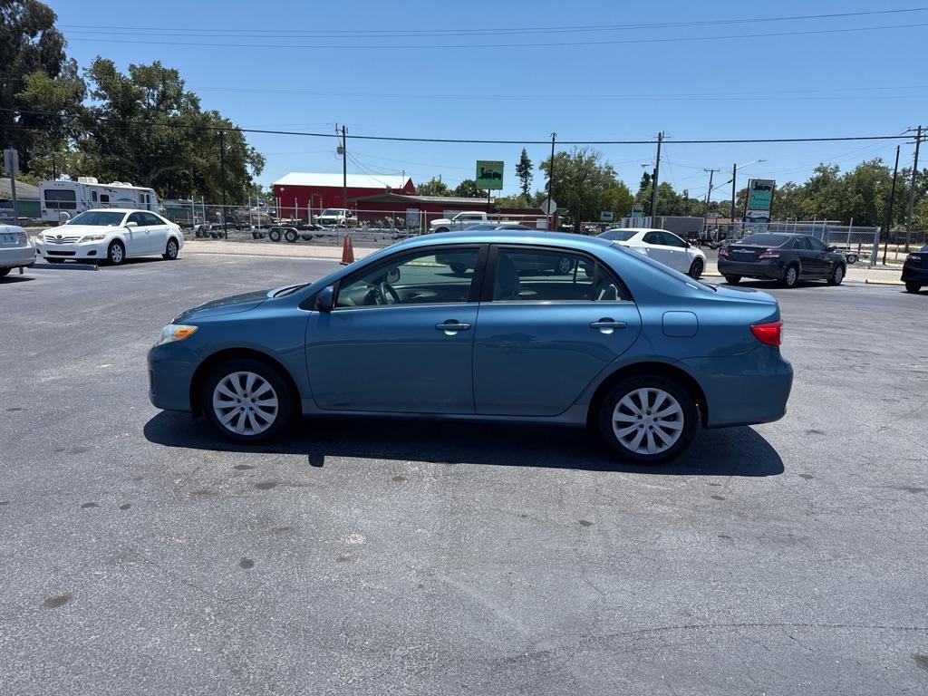 2013 BLUE TOYOTA COROLLA LE (5YFBU4EE5DP) with an 1.8L engine, Automatic transmission, located at 2929 9th St. West, Bradenton, 34205, (941) 242-2810, 27.473591, -82.570679 - Thanks for inquring into DriveNation USA! All vehicles listed can be viewed at www.drivenationusa.com for vehicle history reports and additonal info. We cannot quote any terms such as down payments or monthly payments without an application. You can apply directly at www.drivenationusa.com or by con - Photo#4