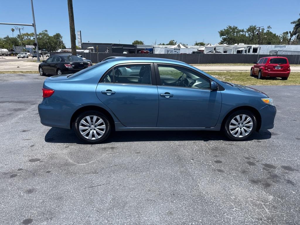 2013 BLUE TOYOTA COROLLA LE (5YFBU4EE5DP) with an 1.8L engine, Automatic transmission, located at 2929 9th St. West, Bradenton, 34205, (941) 242-2810, 27.473591, -82.570679 - Thanks for inquring into DriveNation USA! All vehicles listed can be viewed at www.drivenationusa.com for vehicle history reports and additonal info. We cannot quote any terms such as down payments or monthly payments without an application. You can apply directly at www.drivenationusa.com or by con - Photo#8