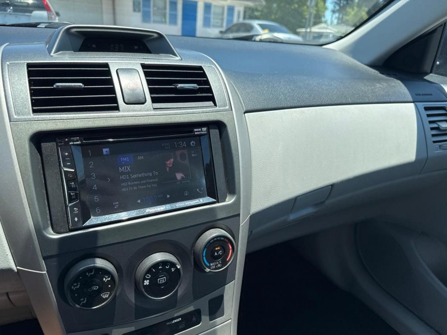 2013 BLUE TOYOTA COROLLA LE (5YFBU4EE5DP) with an 1.8L engine, Automatic transmission, located at 2929 9th St. West, Bradenton, 34205, (941) 242-2810, 27.473591, -82.570679 - Thanks for inquring into DriveNation USA! All vehicles listed can be viewed at www.drivenationusa.com for vehicle history reports and additonal info. We cannot quote any terms such as down payments or monthly payments without an application. You can apply directly at www.drivenationusa.com or by con - Photo#12