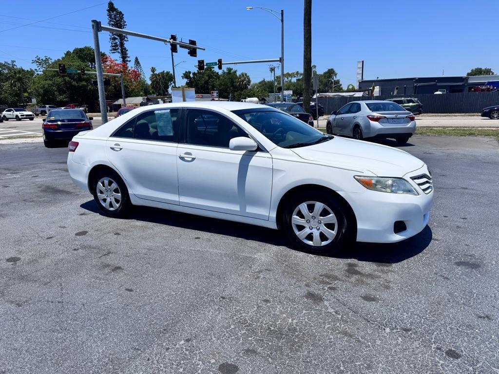 2011 WHITE TOYOTA CAMRY BASE (4T4BF3EK0BR) with an 2.5L engine, Automatic transmission, located at 2929 9th St. West, Bradenton, 34205, (941) 242-2810, 27.473591, -82.570679 - Thanks for inquring into DriveNation USA! All vehicles listed can be viewed at www.drivenationusa.com for vehicle history reports and additonal info. We cannot quote any terms such as down payments or monthly payments without an application. You can apply directly at www.drivenationusa.com or by con - Photo#0
