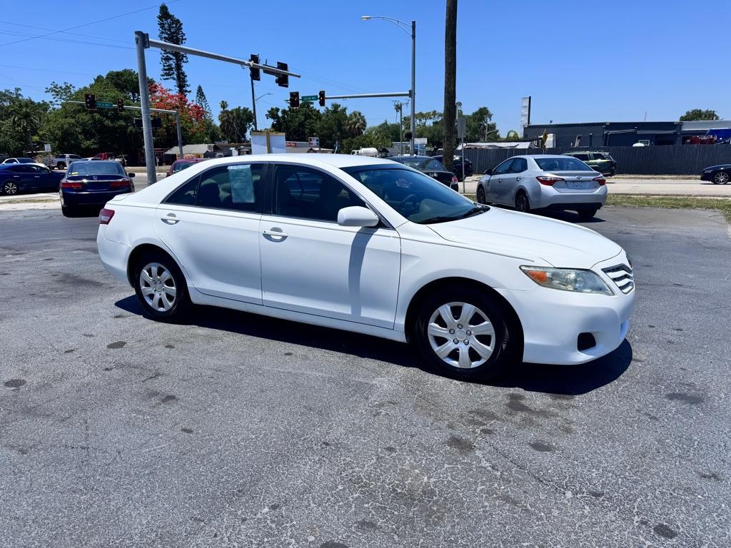 2011 WHITE TOYOTA CAMRY BASE (4T4BF3EK0BR) with an 2.5L engine, Automatic transmission, located at 2929 9th St. West, Bradenton, 34205, (941) 242-2810, 27.473591, -82.570679 - Thanks for inquring into DriveNation USA! All vehicles listed can be viewed at www.drivenationusa.com for vehicle history reports and additonal info. We cannot quote any terms such as down payments or monthly payments without an application. You can apply directly at www.drivenationusa.com or by con - Photo#1