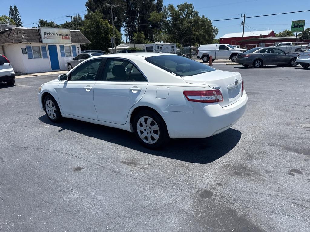 2011 WHITE TOYOTA CAMRY BASE (4T4BF3EK0BR) with an 2.5L engine, Automatic transmission, located at 2929 9th St. West, Bradenton, 34205, (941) 242-2810, 27.473591, -82.570679 - Thanks for inquring into DriveNation USA! All vehicles listed can be viewed at www.drivenationusa.com for vehicle history reports and additonal info. We cannot quote any terms such as down payments or monthly payments without an application. You can apply directly at www.drivenationusa.com or by con - Photo#5