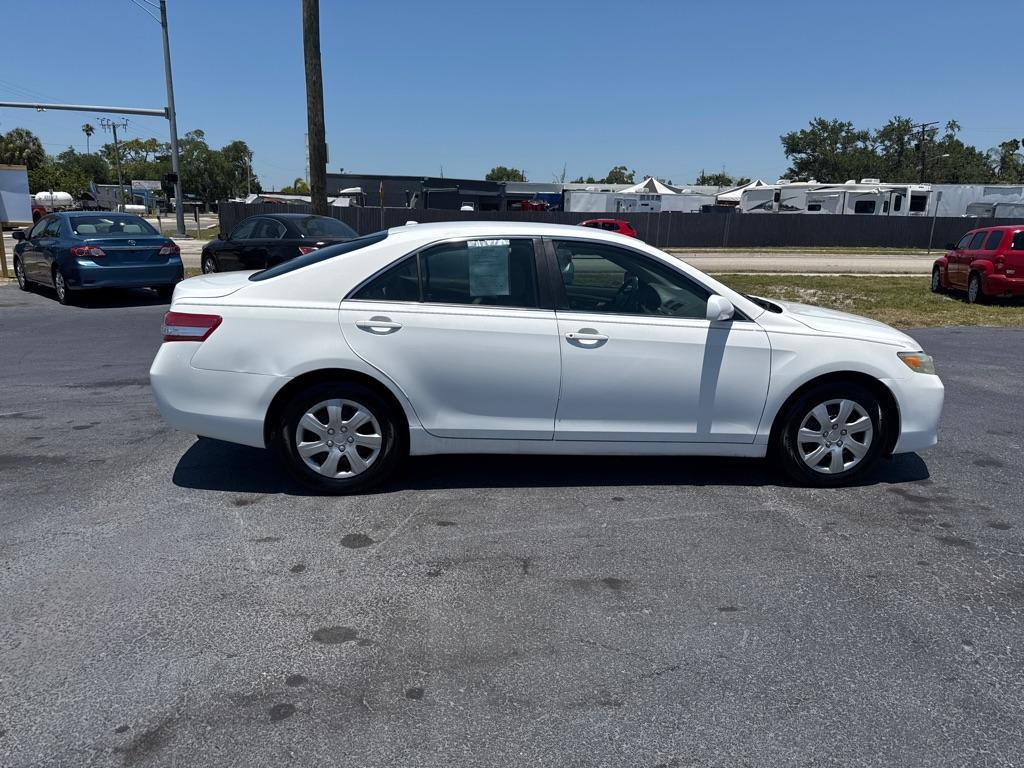 2011 WHITE TOYOTA CAMRY BASE (4T4BF3EK0BR) with an 2.5L engine, Automatic transmission, located at 2929 9th St. West, Bradenton, 34205, (941) 242-2810, 27.473591, -82.570679 - Thanks for inquring into DriveNation USA! All vehicles listed can be viewed at www.drivenationusa.com for vehicle history reports and additonal info. We cannot quote any terms such as down payments or monthly payments without an application. You can apply directly at www.drivenationusa.com or by con - Photo#8