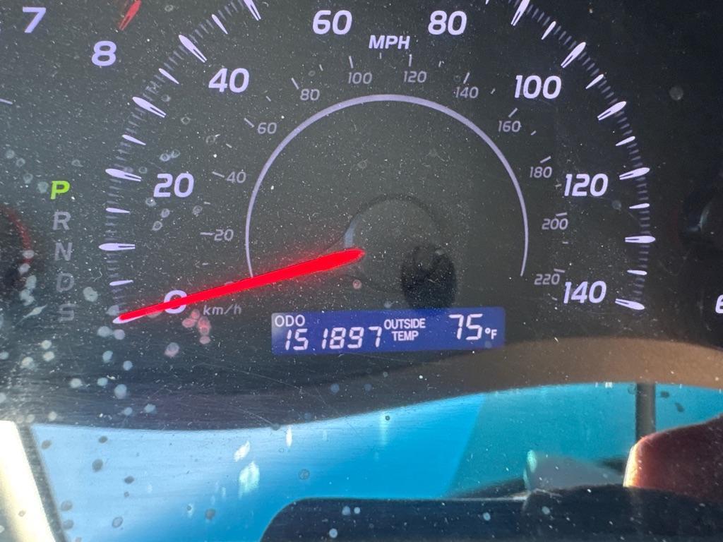 2011 WHITE TOYOTA CAMRY BASE (4T4BF3EK0BR) with an 2.5L engine, Automatic transmission, located at 2929 9th St. West, Bradenton, 34205, (941) 242-2810, 27.473591, -82.570679 - Thanks for inquring into DriveNation USA! All vehicles listed can be viewed at www.drivenationusa.com for vehicle history reports and additonal info. We cannot quote any terms such as down payments or monthly payments without an application. You can apply directly at www.drivenationusa.com or by con - Photo#11