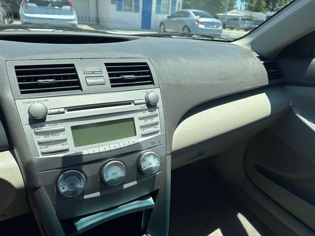 2011 WHITE TOYOTA CAMRY BASE (4T4BF3EK0BR) with an 2.5L engine, Automatic transmission, located at 2929 9th St. West, Bradenton, 34205, (941) 242-2810, 27.473591, -82.570679 - Thanks for inquring into DriveNation USA! All vehicles listed can be viewed at www.drivenationusa.com for vehicle history reports and additonal info. We cannot quote any terms such as down payments or monthly payments without an application. You can apply directly at www.drivenationusa.com or by con - Photo#12