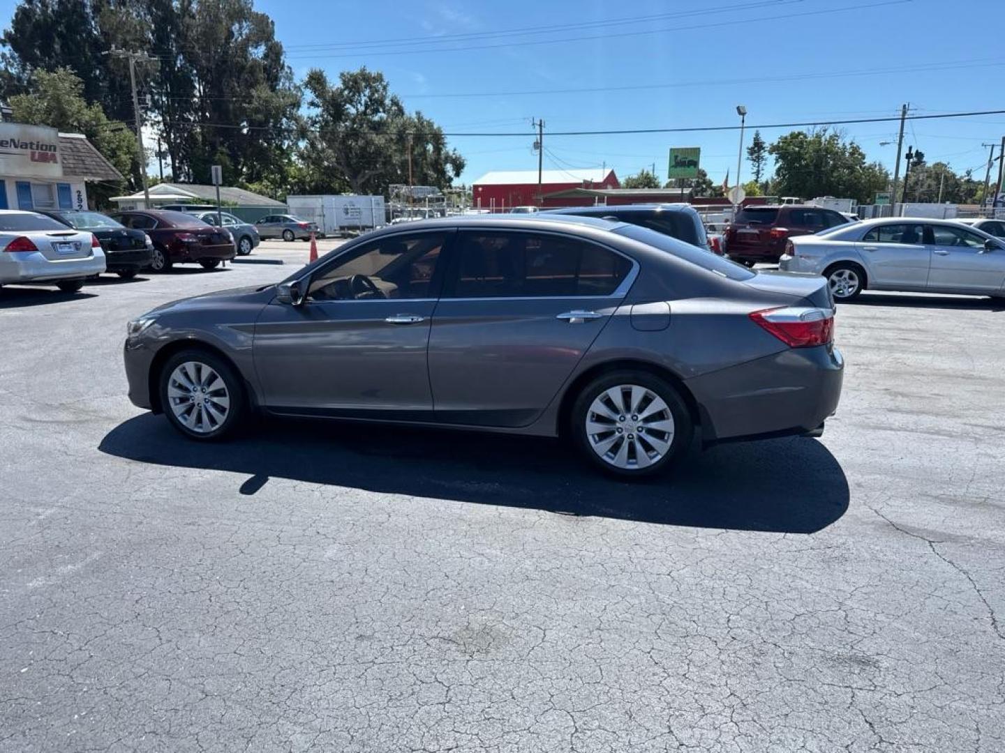 2013 GRAY HONDA ACCORD LX (1HGCR2F30DA) with an 2.4L engine, Continuously Variable transmission, located at 2929 9th St. West, Bradenton, 34205, (941) 242-2810, 27.473591, -82.570679 - Thanks for inquring into DriveNation USA! All vehicles listed can be viewed at www.drivenationusa.com for vehicle history reports and additonal info. We cannot quote any terms such as down payments or monthly payments without an application. You can apply directly at www.drivenationusa.com or by con - Photo#4