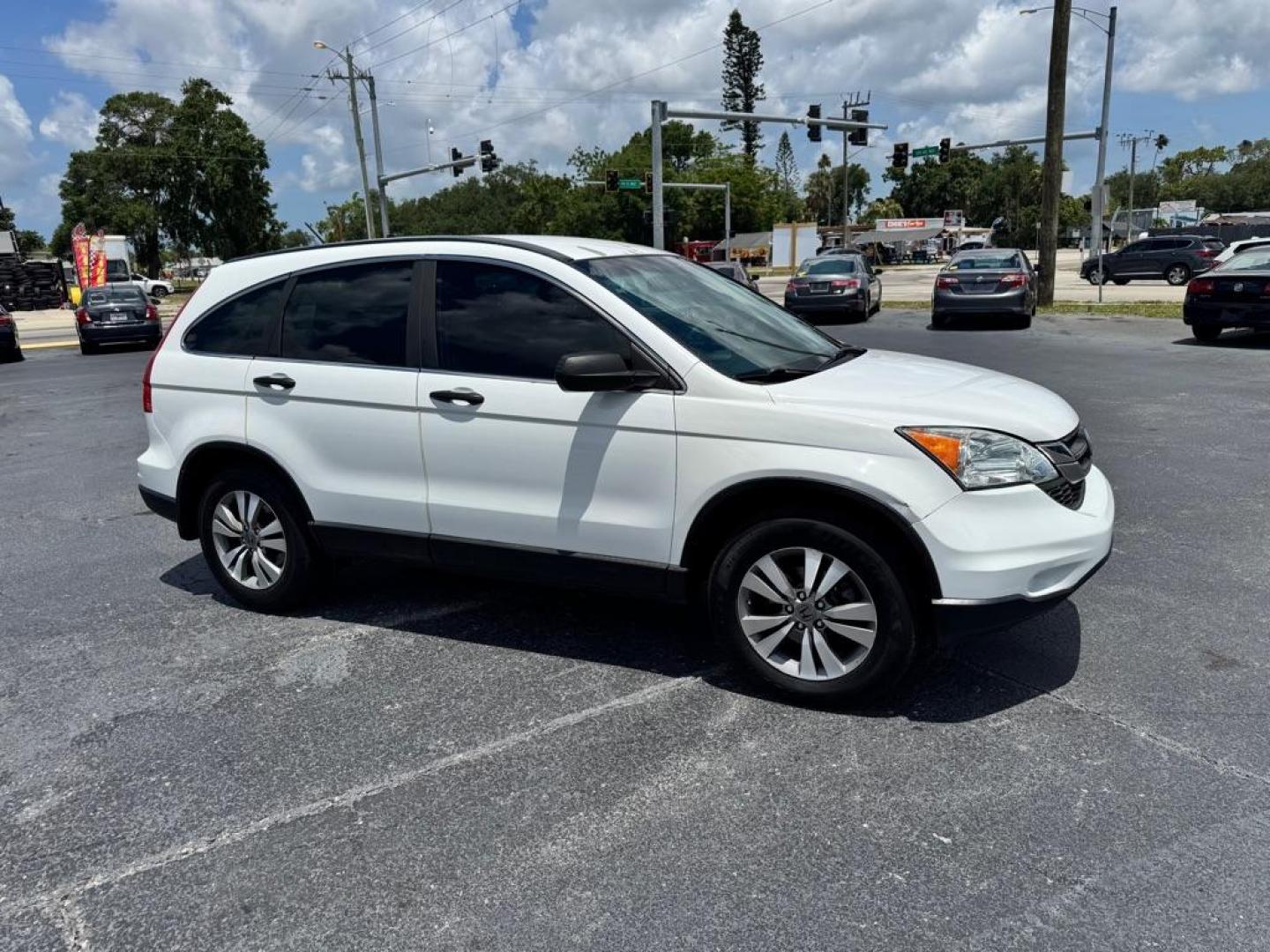 2011 WHITE HONDA CR-V LX (3CZRE3H31BG) with an 2.4L engine, Automatic transmission, located at 2929 9th St. West, Bradenton, 34205, (941) 242-2810, 27.473591, -82.570679 - Thanks for inquring into DriveNation USA! All vehicles listed can be viewed at www.drivenationusa.com for vehicle history reports and additonal info. We cannot quote any terms such as down payments or monthly payments without an application. You can apply directly at www.drivenationusa.com or by con - Photo#0