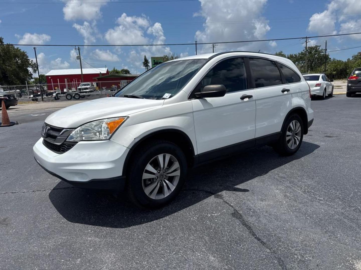 2011 WHITE HONDA CR-V LX (3CZRE3H31BG) with an 2.4L engine, Automatic transmission, located at 2929 9th St. West, Bradenton, 34205, (941) 242-2810, 27.473591, -82.570679 - Thanks for inquring into DriveNation USA! All vehicles listed can be viewed at www.drivenationusa.com for vehicle history reports and additonal info. We cannot quote any terms such as down payments or monthly payments without an application. You can apply directly at www.drivenationusa.com or by con - Photo#3